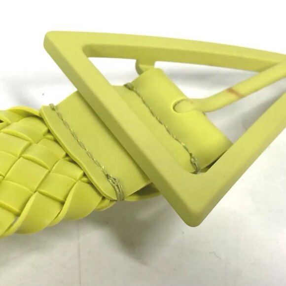 BOTTEGA VENETA 691232 Triangle Intrecciato belt rubber Kiwi Light GreenBased main image 12